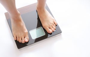 ダイエット　体重計