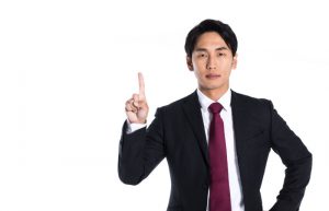 治まらない目のかゆみの原因と対処法を解説する記事のアイキャッチ画像